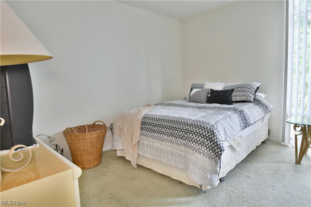 2520 North River Road Northeast, Unit B20 Warren, OH 44483 - Photo 24 of 32