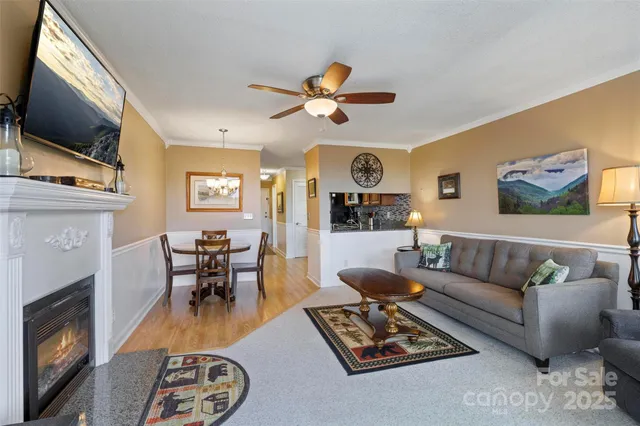 $194,900 | 301 Pinnacle Inn Road, Unit 4211, Beech Mountain, NC 28604