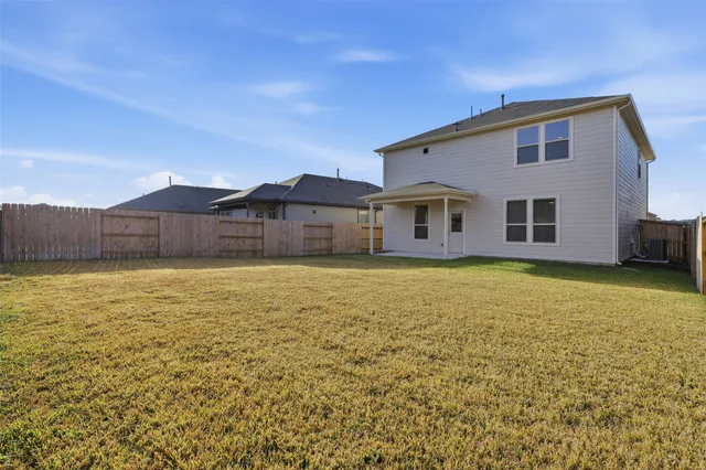 $2,300 | 15317 Dapple Blf Lane, Conroe, TX 77302