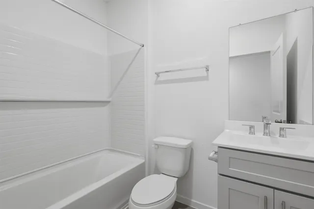 $2,300 | 15317 Dapple Blf Lane, Conroe, TX 77302