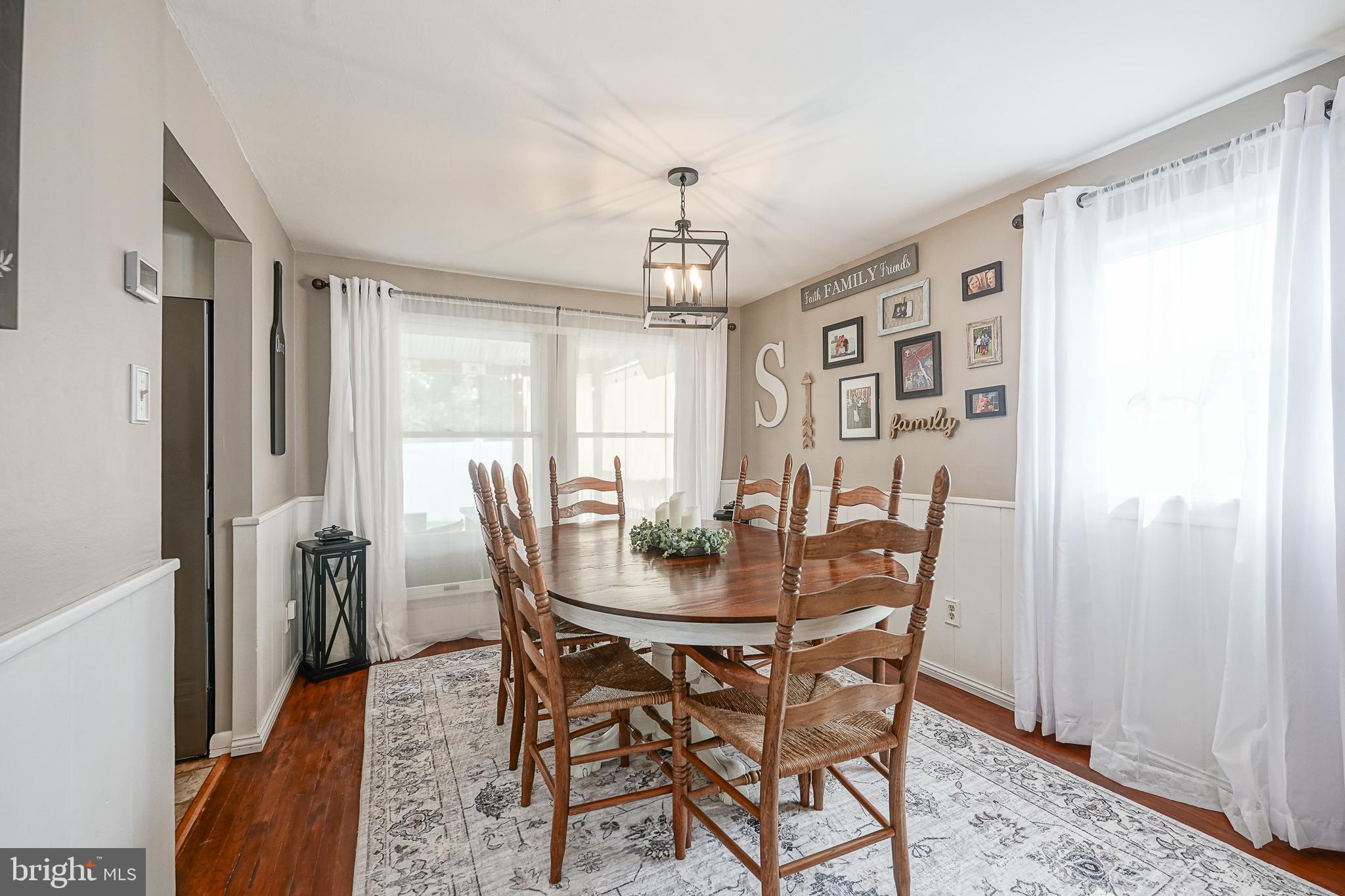 8 Paterson Avenue Pennsville, NJ 08070 - Photo 13 of 41 Dining Room