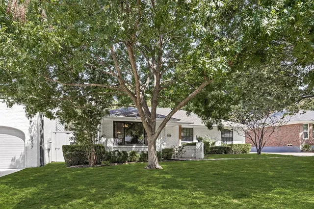 $915,000 | 6211 Marquita Avenue, Dallas, TX 75214