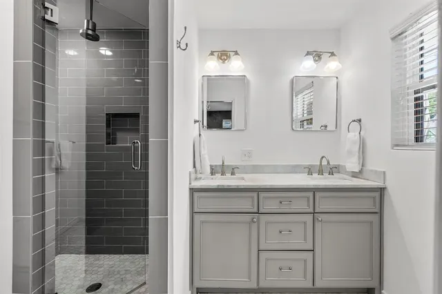 $915,000 | 6211 Marquita Avenue, Dallas, TX 75214