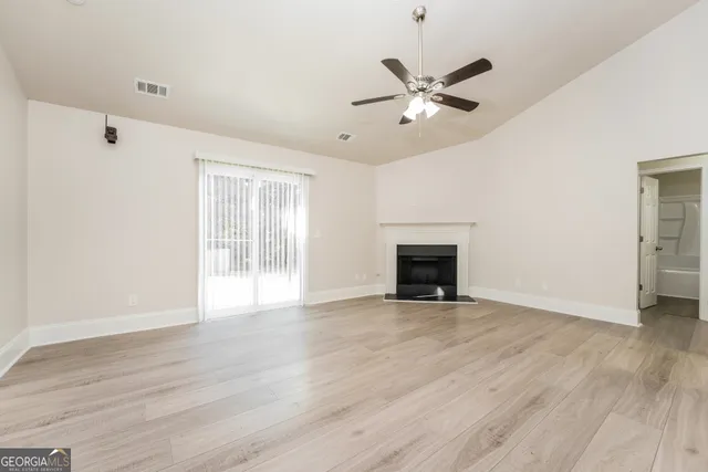 $2,005 | 1407 Bridgewater Branch, Stone Mountain, GA 30088