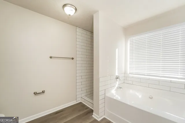 $2,005 | 1407 Bridgewater Branch, Stone Mountain, GA 30088