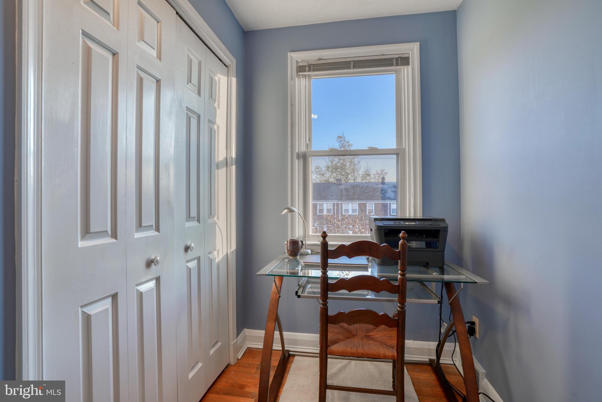 143 Hopkins Road Baltimore, MD 21212 - Photo 17 of 52 Lovely office and large closets.
