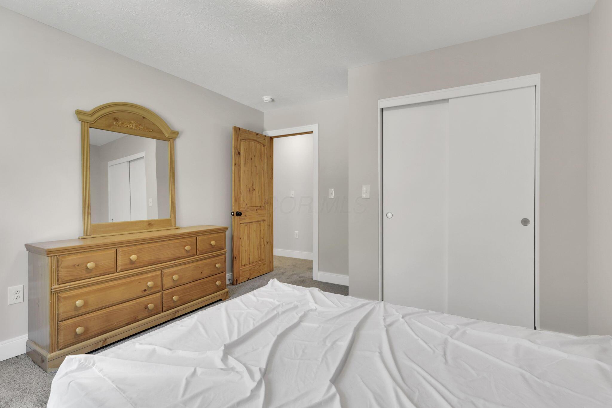2625 Clybourne Road Columbus, OH 43231 - Photo 40 of 50 41-web-or-mls-011A8731