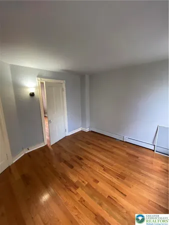 $2,300 | 948 West Maple Street, Allentown, PA 18101
