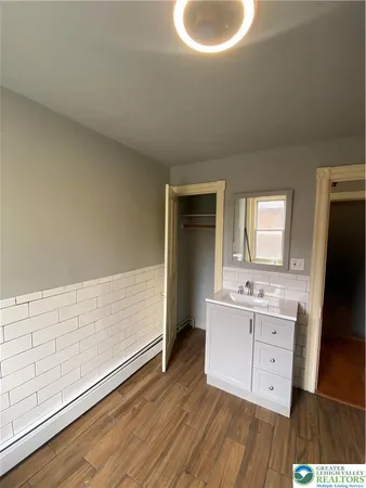 $2,300 | 948 West Maple Street, Allentown, PA 18101