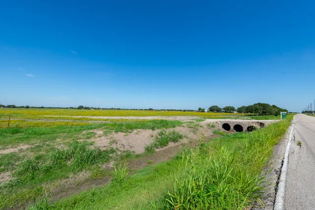 $600,000 | 0 Polak Road, Wallis, TX 77485