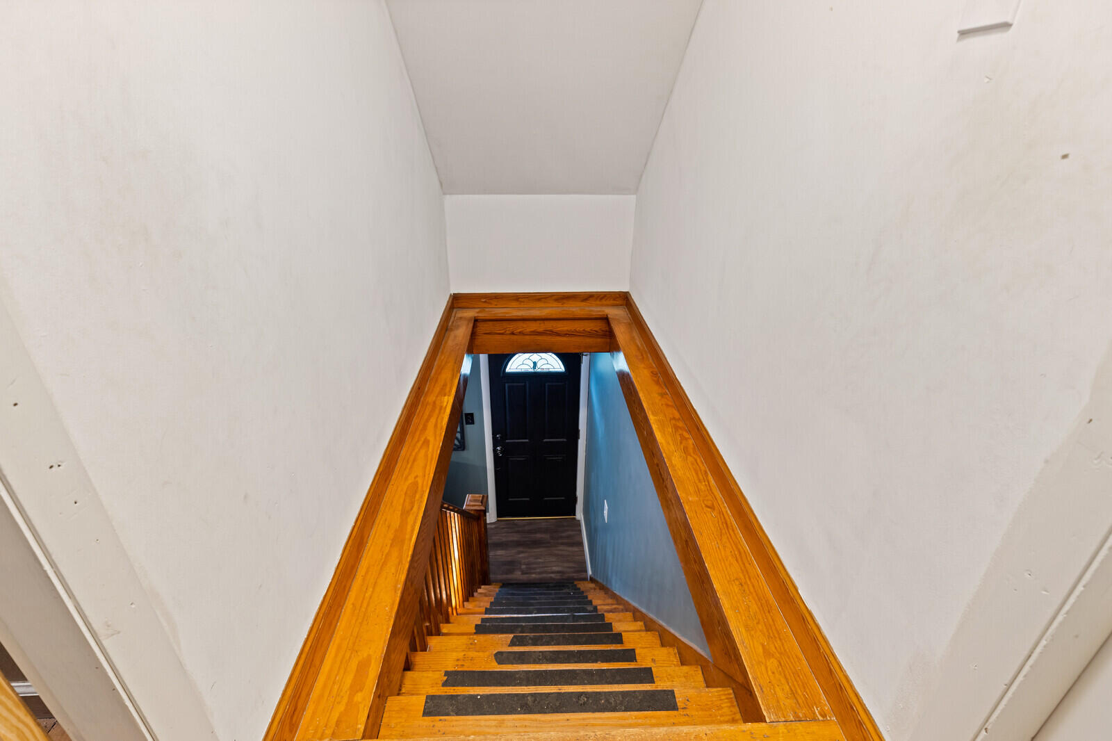 10 Deforge Street Lewiston, ME 04240 - Photo 27 of 53 Stairway
