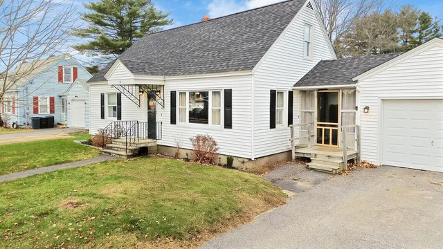 $325,000 | 10 Deforge Street, Lewiston, ME 04240