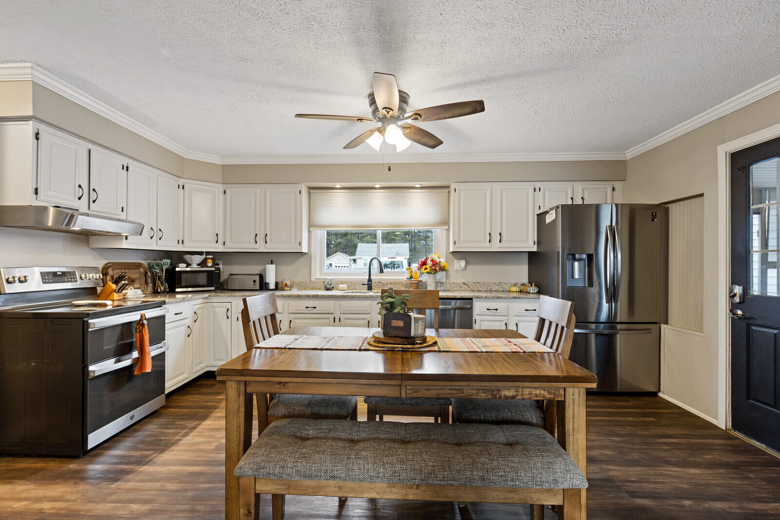 10 Deforge Street Lewiston, ME 04240 - Photo 10 of 53 Kitchen