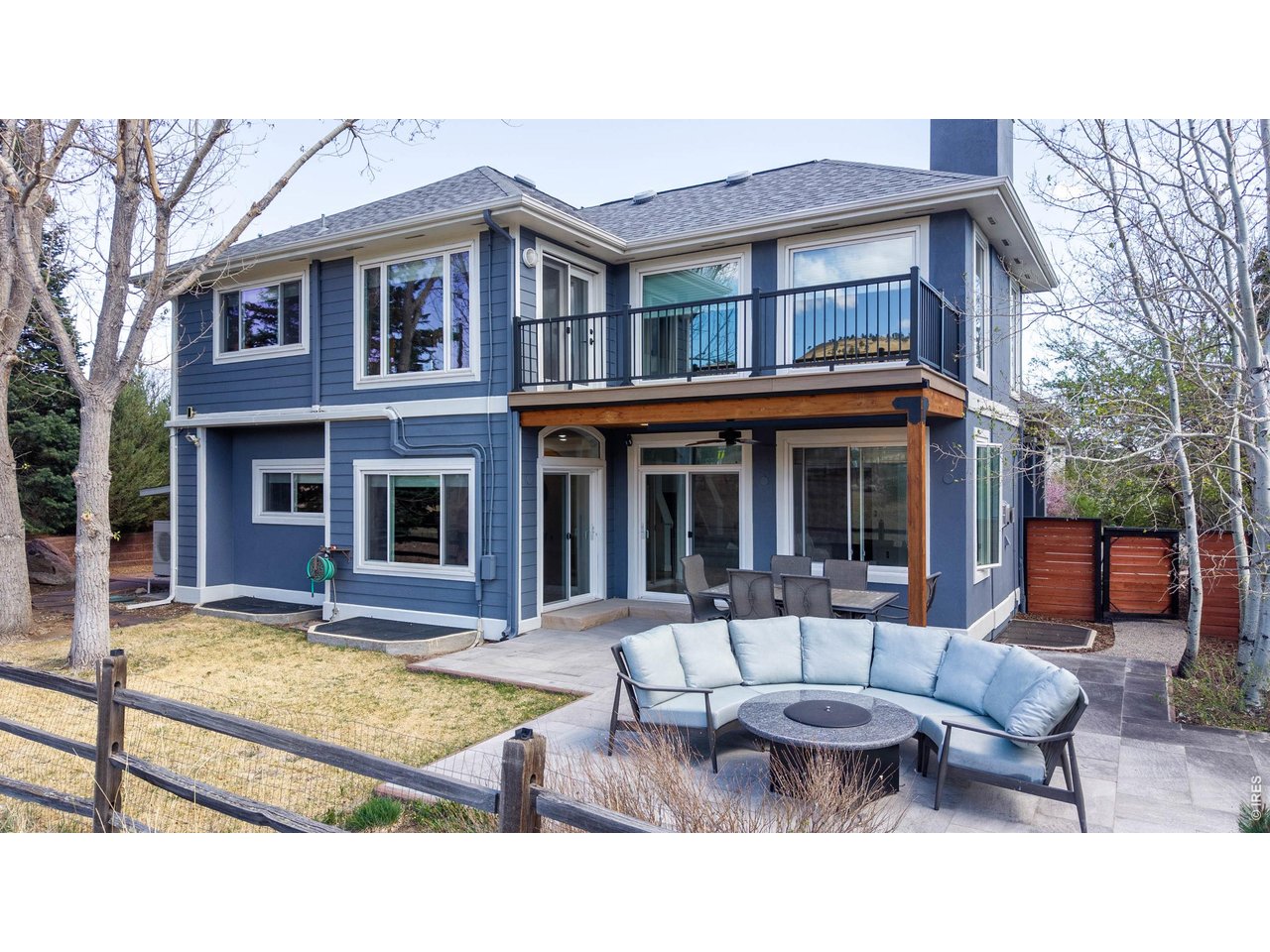 4825 6th Street Boulder, CO 80304 - Photo 38 of 50 a building outdoor space with patio furniture and potted plants