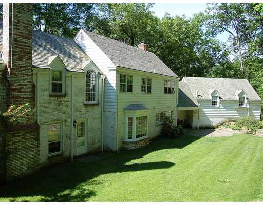 584 Squaw Run Road East Fox Chapel, PA 15238 - Photo 14 of 18 Exterior Back.