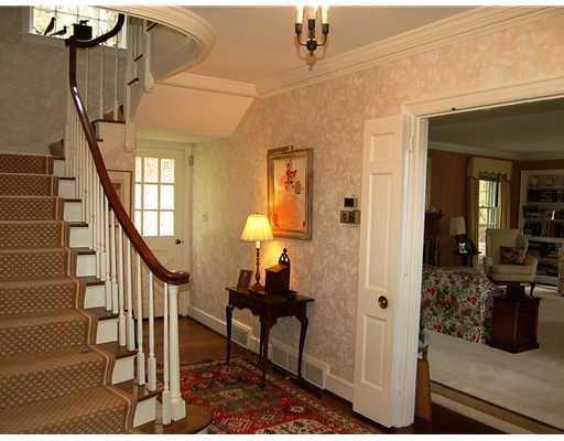 584 Squaw Run Road East Fox Chapel, PA 15238 - Photo 6 of 18 Entry/Foyer.