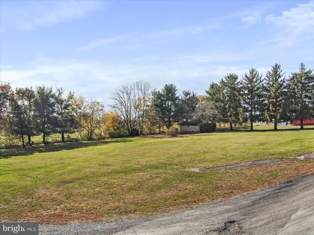 a view of yard with ocean view