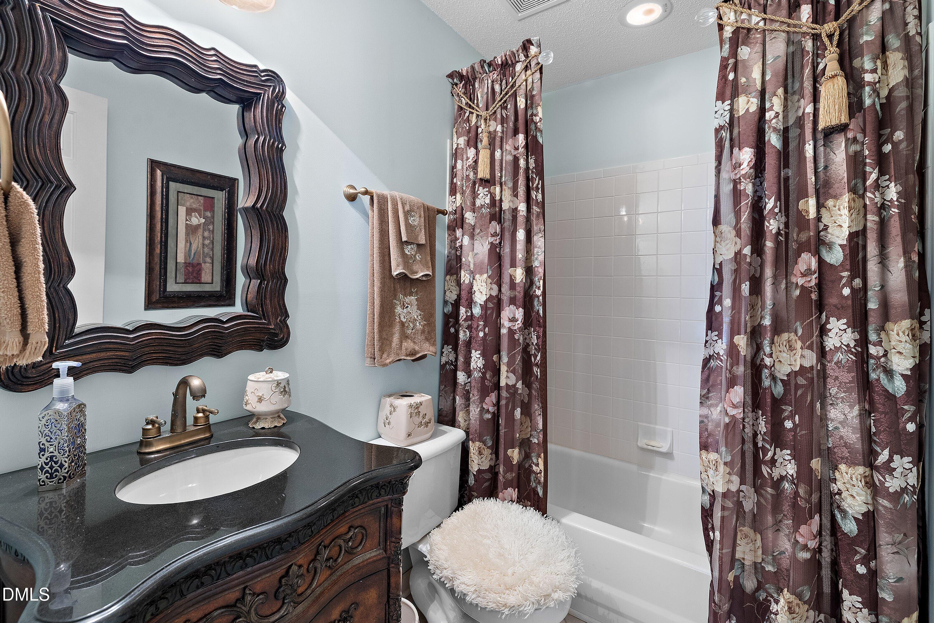 2349 Kendricks Court Raleigh, NC 27613 - Photo 24 of 29 32-2349 Kendricks Ct _4730