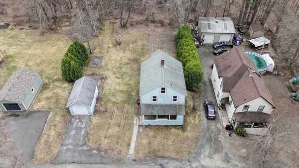 $349,900 | 14 Dewey Street, Easthampton, MA 01027