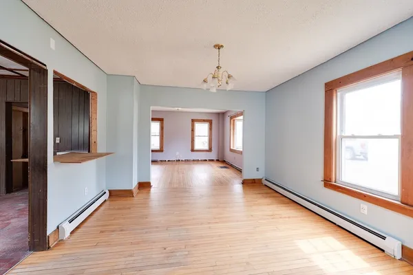 $349,900 | 14 Dewey Street, Easthampton, MA 01027
