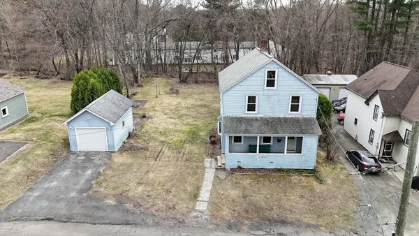 $349,900 | 14 Dewey Street, Easthampton, MA 01027