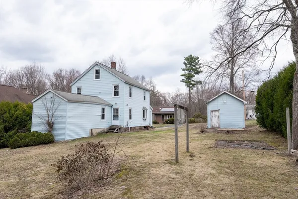 $349,900 | 14 Dewey Street, Easthampton, MA 01027