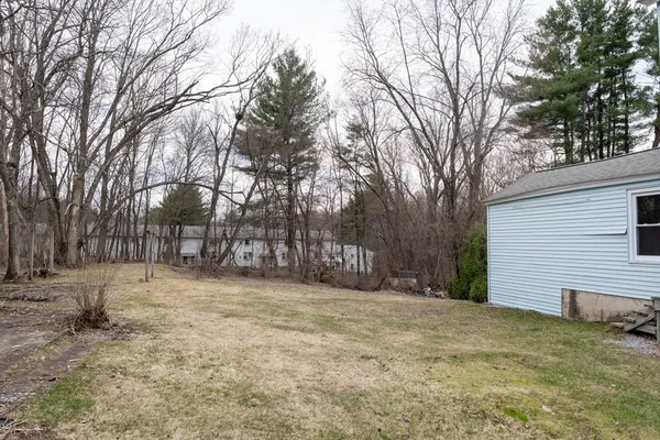 $349,900 | 14 Dewey Street, Easthampton, MA 01027