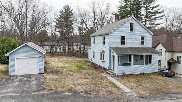 $349,900 | 14 Dewey Street, Easthampton, MA 01027