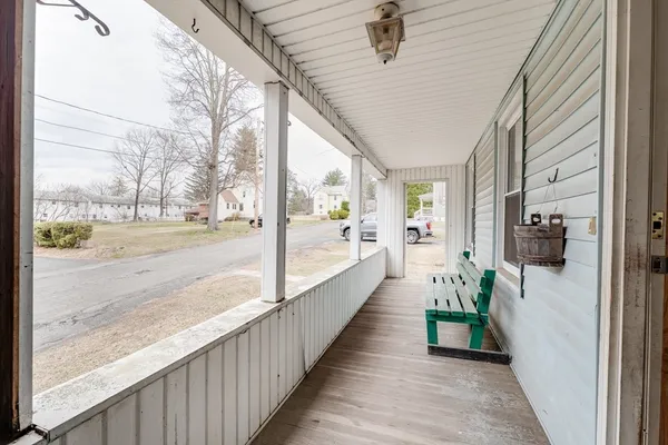 $349,900 | 14 Dewey Street, Easthampton, MA 01027