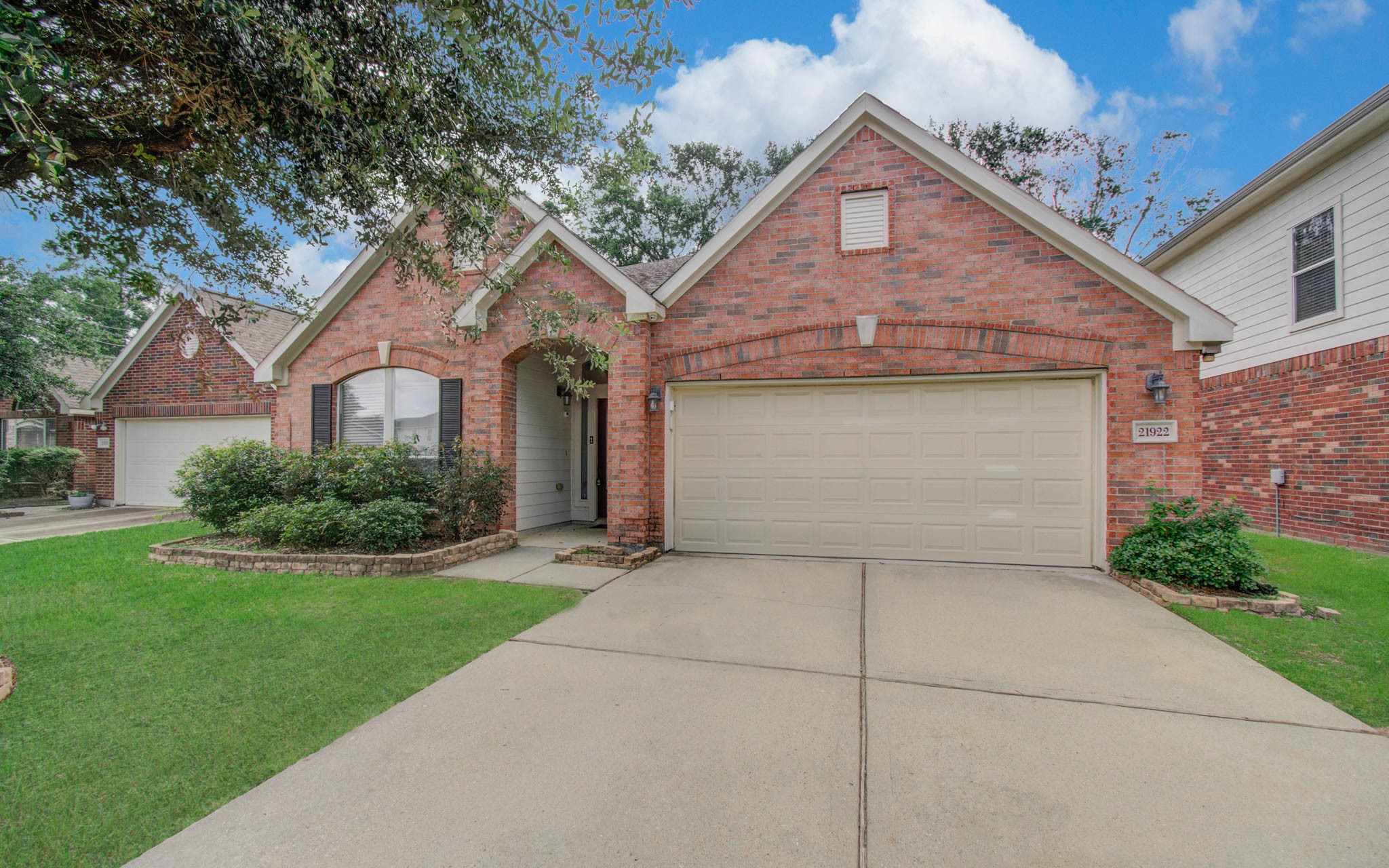 21922 Catoosa Drive Spring, TX 77388 - Photo 4 of 42
