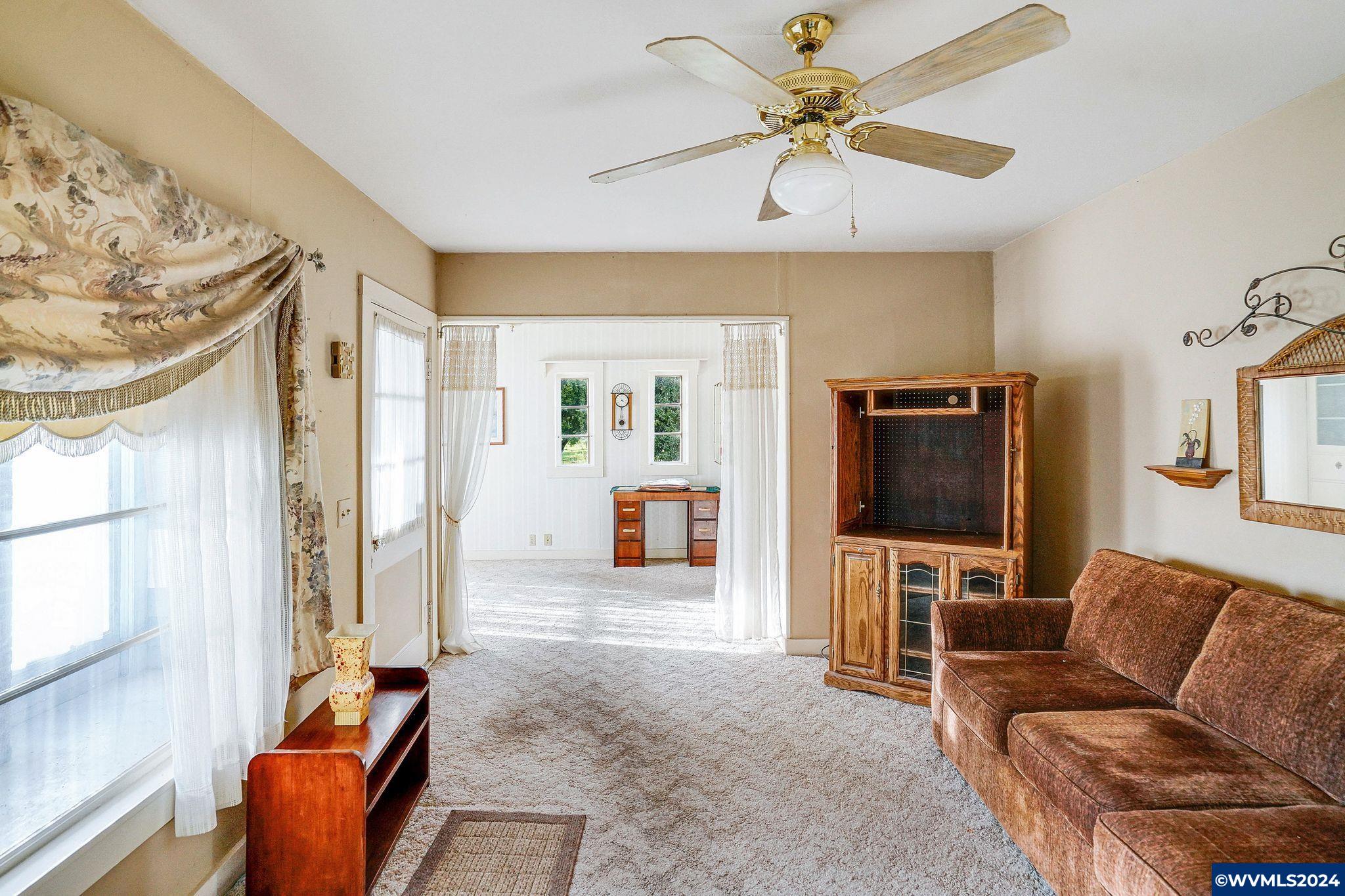 38949 West Scio Road Scio, OR 97374 - Photo 6 of 25 Gallery Image 6