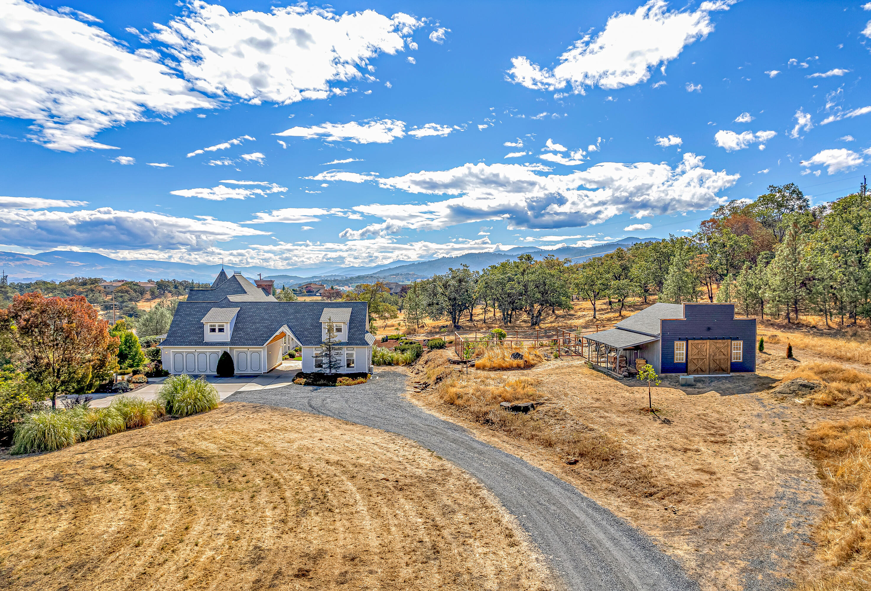 3843 Walker Creek Road Central Point, OR 97502 - Photo 10 of 75 DJI_0038