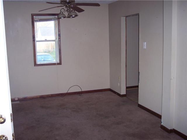 2249 Whitehead Road Columbus, OH 43223 - Photo 3 of 6 Gallery Image 3