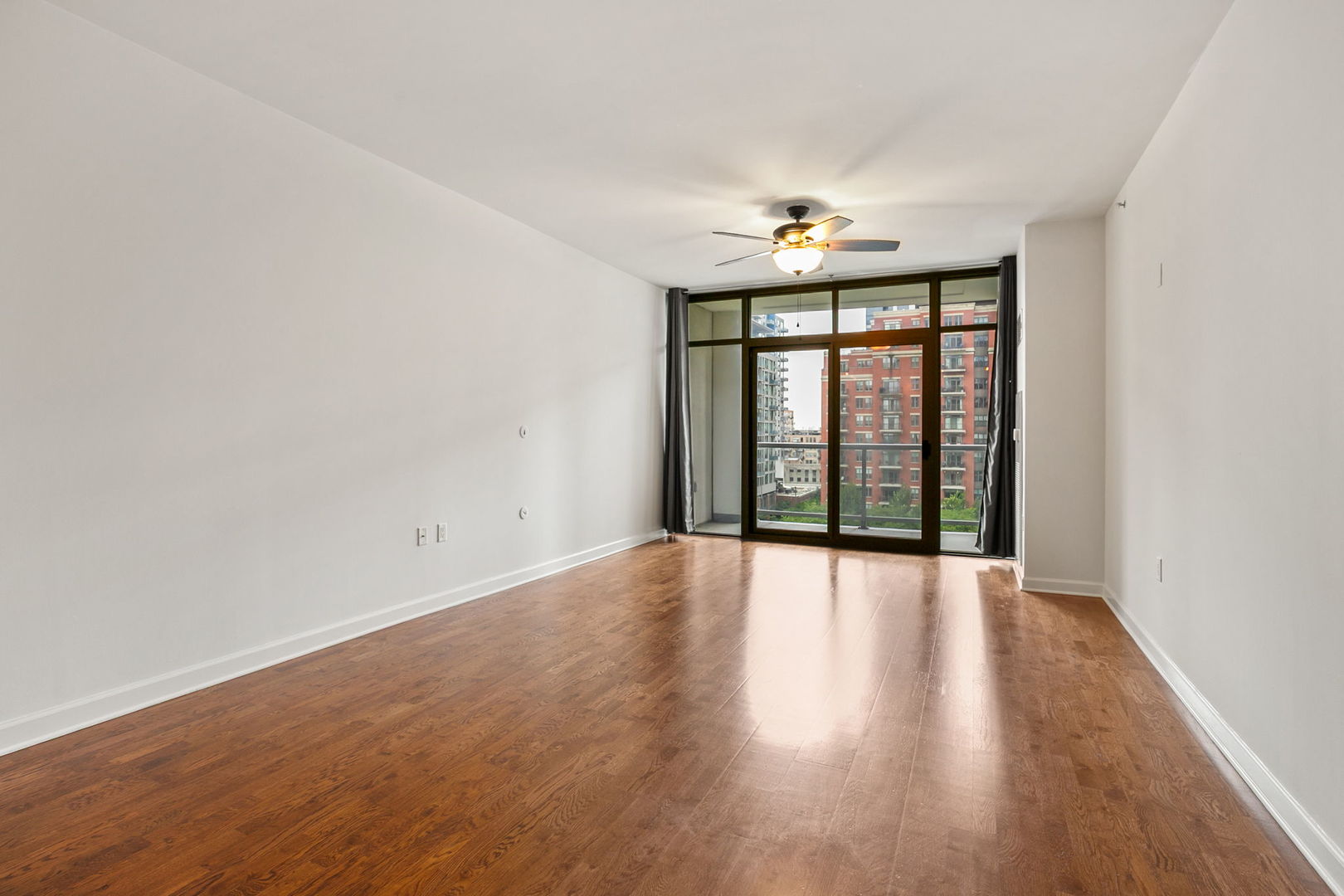1235 South Prairie Avenue, Unit 807 Chicago, IL 60605 - Photo 4 of 26