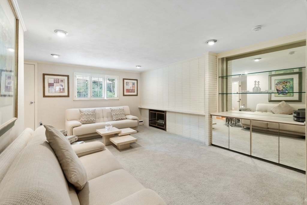 25 Chatham Way Lynnfield, MA 01940 - Photo 21 of 41