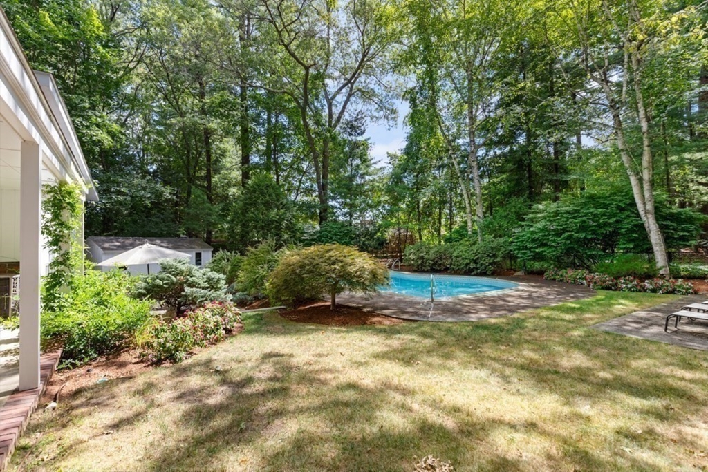 25 Chatham Way Lynnfield, MA 01940 - Photo 34 of 41