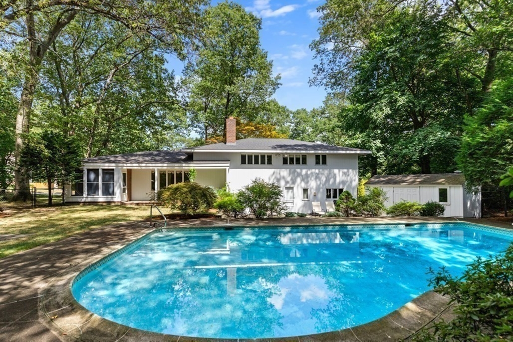 25 Chatham Way Lynnfield, MA 01940 - Photo 36 of 41