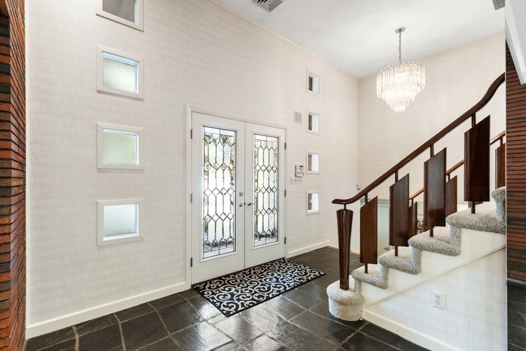 25 Chatham Way Lynnfield, MA 01940 - Photo 5 of 41