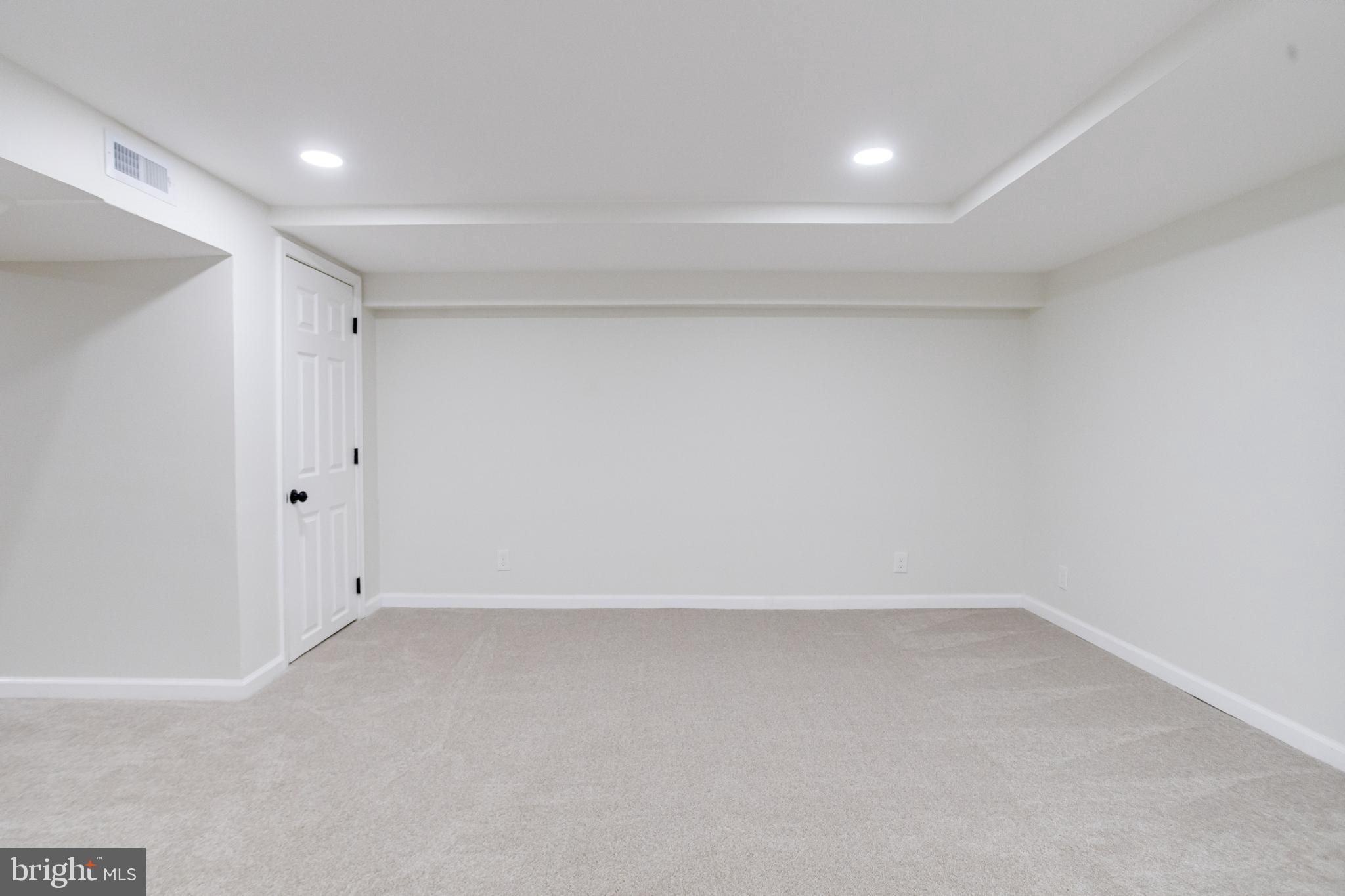 3916 2nd Street Baltimore, MD 21225 - Photo 17 of 20 a view of room