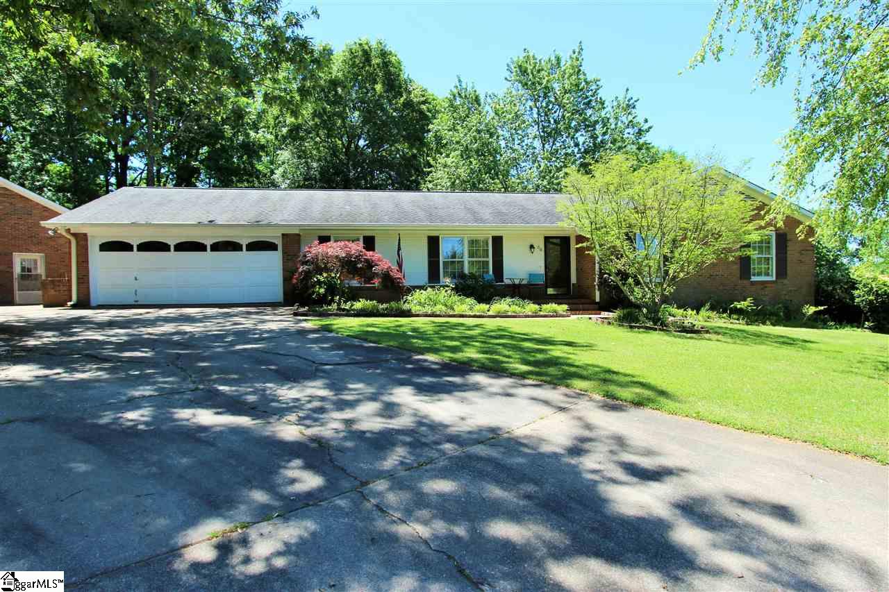 30 Reagan Court Inman, SC 29349 - Photo 1 of 21