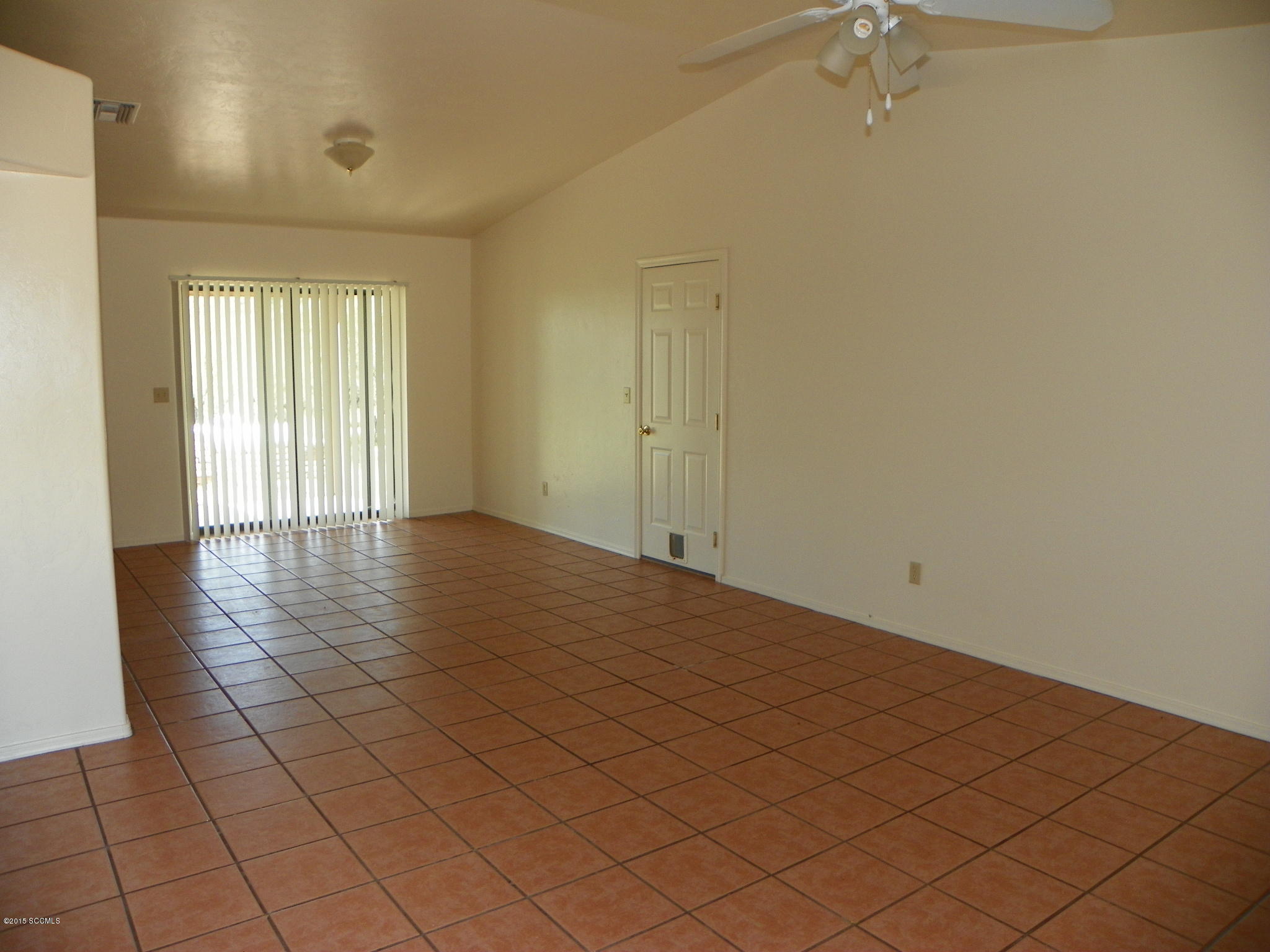 1373 Carolina Court Rio Rico, AZ 85648 - Photo 5 of 11