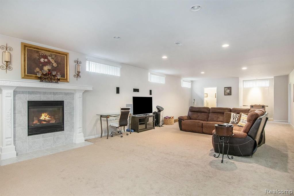 90 Shagbark Drive Rochester Hills, MI 48309 - Photo 36 of 41