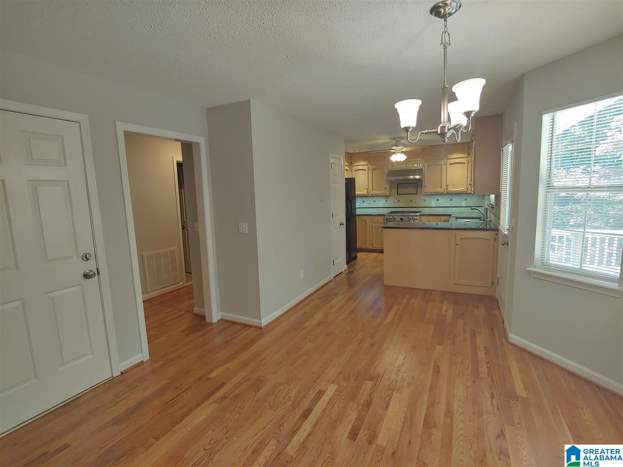 1109 Independence Drive Alabaster, AL 35007 - Photo 11 of 34