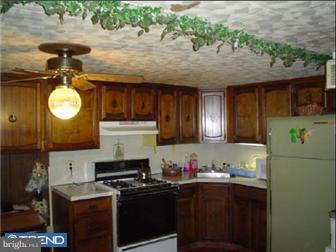 929 Barker Road Sharon Hill, PA 19079 - Photo 4 of 7 Gallery Image 4