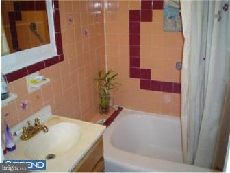 929 Barker Road Sharon Hill, PA 19079 - Photo 6 of 7 Gallery Image 6