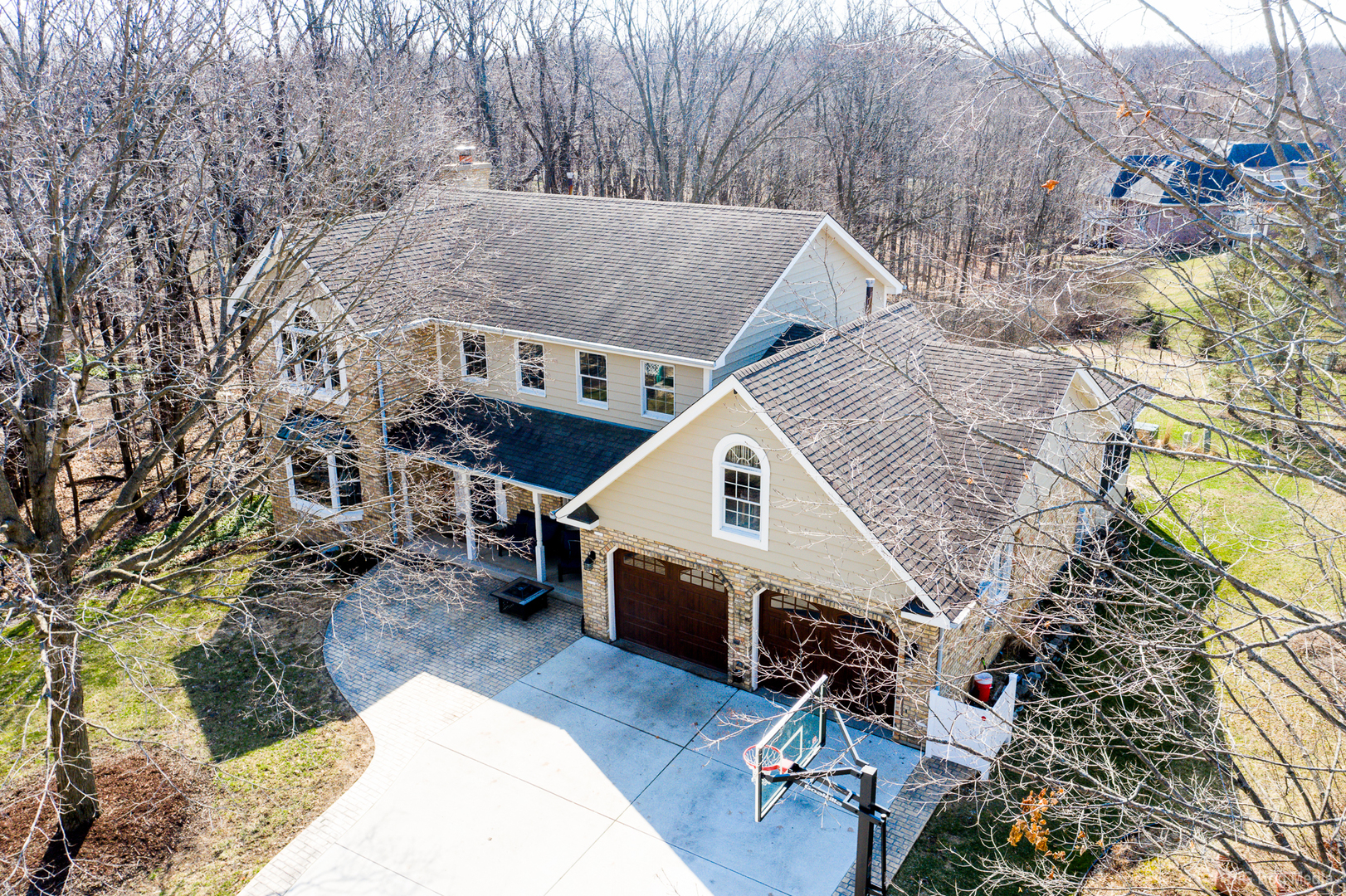 Undisclosed Address Frankfort, IL 60423 - Photo 3 of 3 a view of a house with a patio
