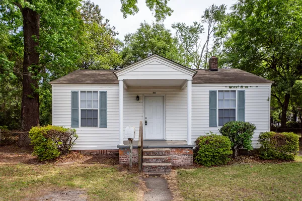 $1,695 | 2617 Wye Lane, North Charleston, SC 29405