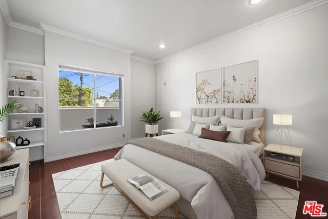 $629,000 | 5420 Sylmar Avenue, Unit 117, Sherman Oaks, CA 91401