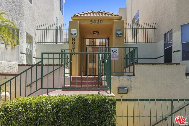 $629,000 | 5420 Sylmar Avenue, Unit 117, Sherman Oaks, CA 91401