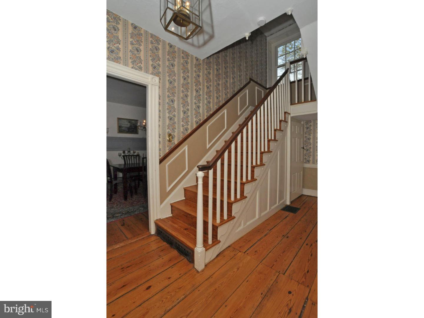 2318 Terwood Road Huntingdon Valley, PA 19006 - Photo 6 of 25 Foyer